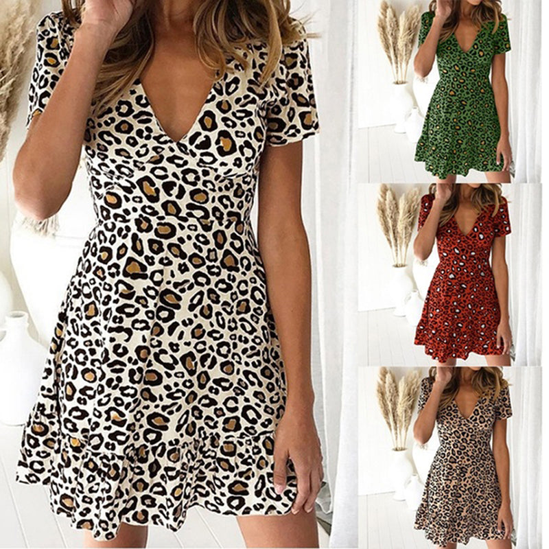 'Simple' Leopard Printed Short Sleeve Dress